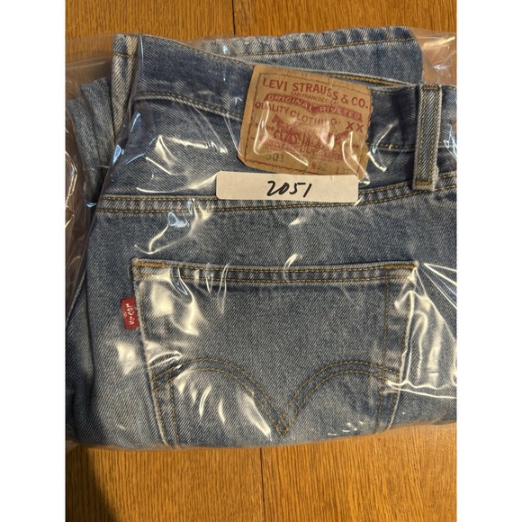 Levi's 501 Jeans Mens 32x32 (30x29) Blue Denim Button Fly Straight Leg 2000s Y2K - Picture 12 of 12